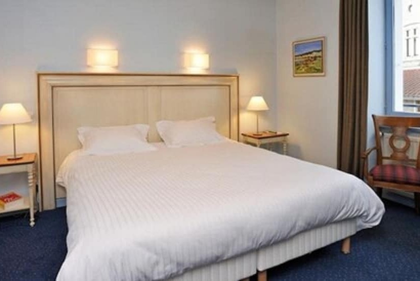 בית מלון כפרי Hostellerie Du Forez