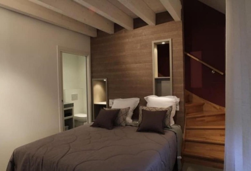 ホテル Hostellerie Saint Germain