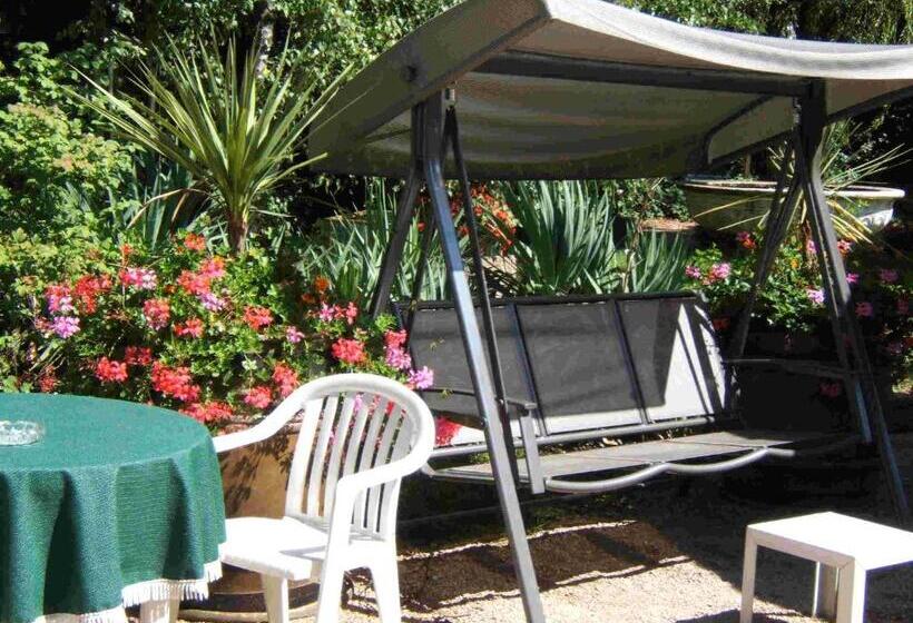 فندق Hostellerie Sarrasine  Macon Est