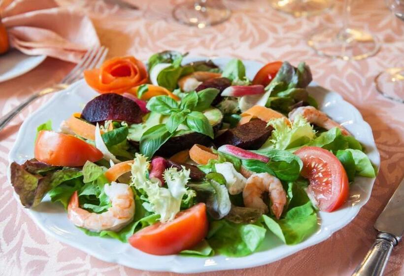 فندق Hostellerie Sarrasine  Macon Est