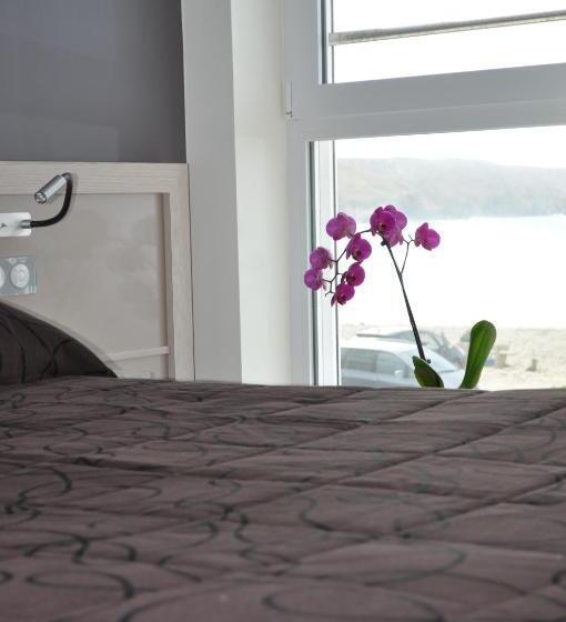 فندق Hôtel De La Baie Des Trépassés