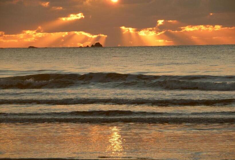 בית מלון כפרי Hôtel Du Petit Matelot