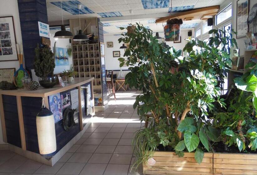 בית מלון כפרי Hôtel Du Petit Matelot