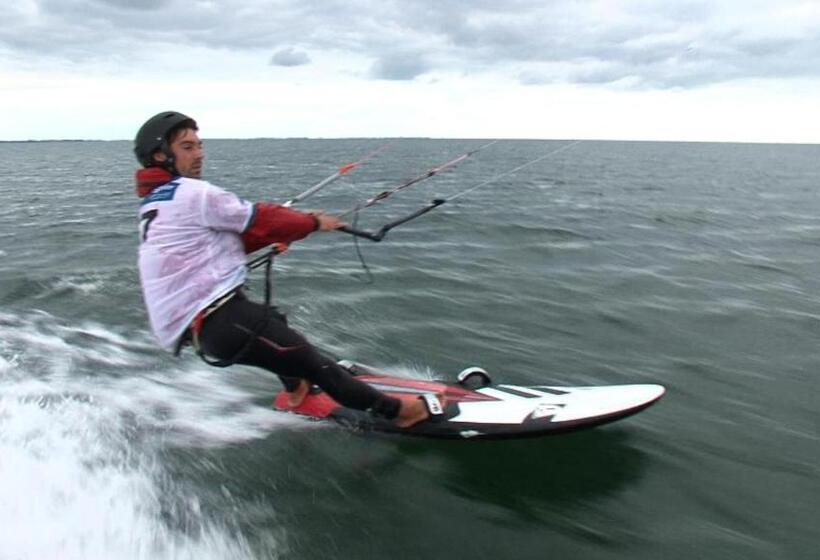 בית מלון כפרי Hôtel Du Petit Matelot