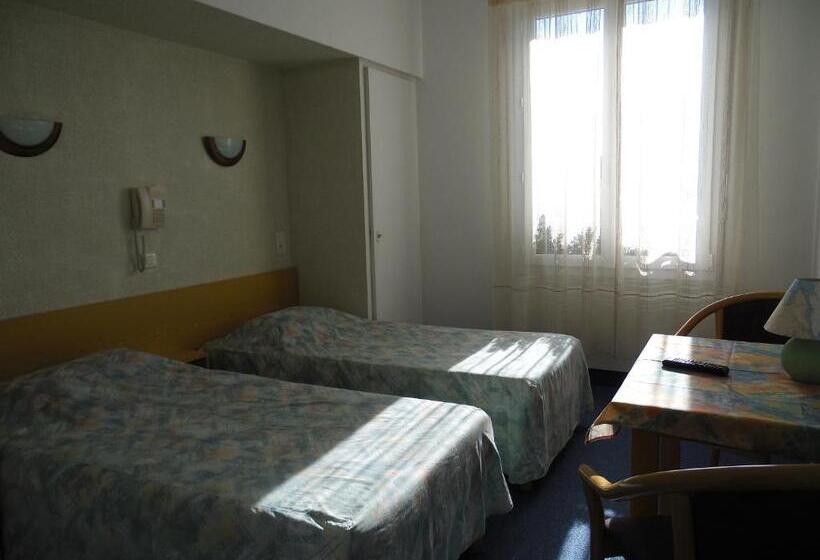 בית מלון כפרי Hôtel Du Petit Matelot