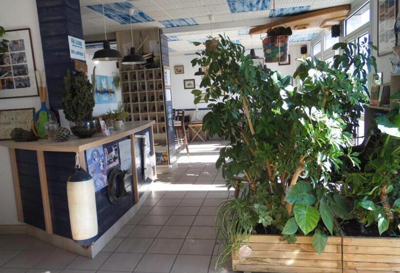 בית מלון כפרי Hôtel Du Petit Matelot