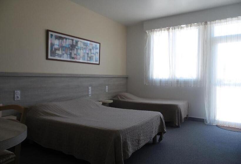 בית מלון כפרי Hôtel Du Petit Matelot