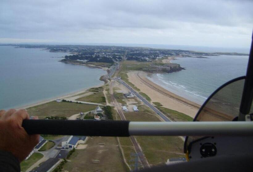 בית מלון כפרי Hôtel Du Petit Matelot