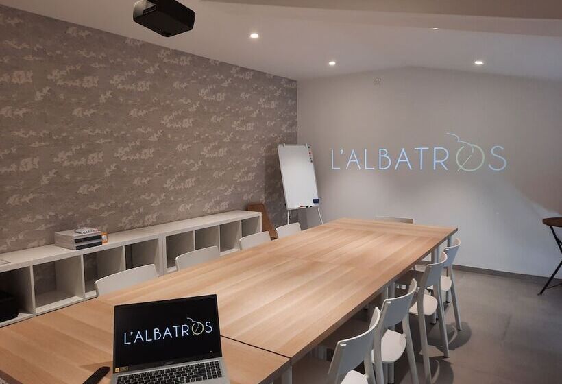 בית מלון כפרי Hôtel L Albatros