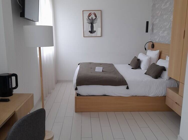 בית מלון כפרי Hôtel L Albatros