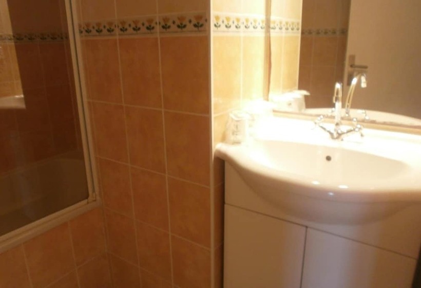 בית מלון כפרי Hôtel Le Clos Des Pins