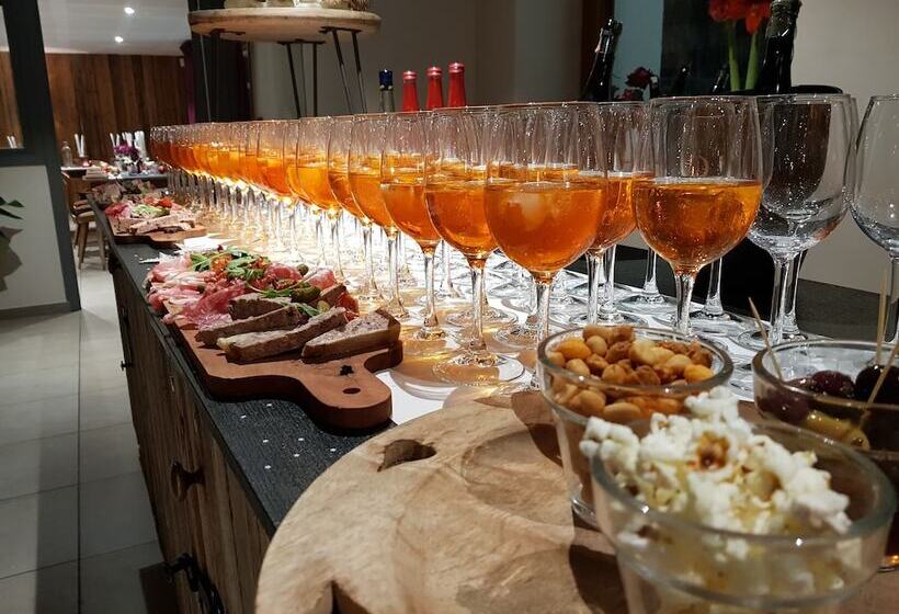 فندق Hôtel Le Malgovert