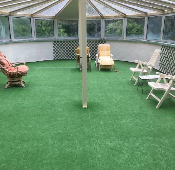 Отель Hôtel Val Du Tech