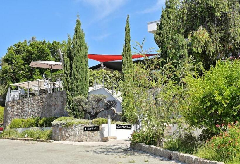 בית מלון כפרי Les Eucalyptus