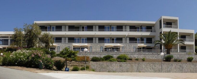 בית מלון כפרי Les Eucalyptus