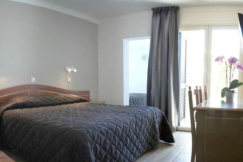 בית מלון כפרי Les Eucalyptus