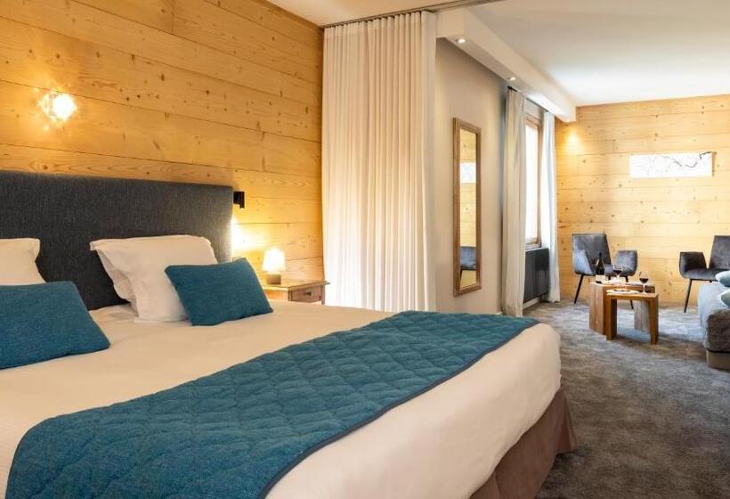 فندق Hôtel Les Grillons