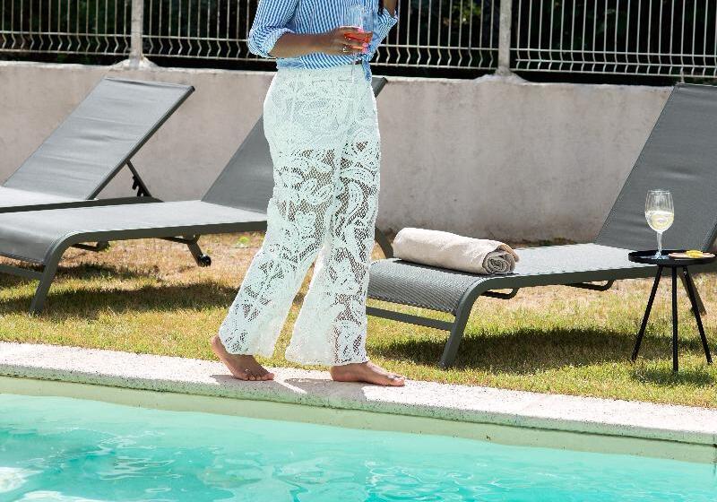 בית מלון כפרי Hôtel Restaurant Le Colombier