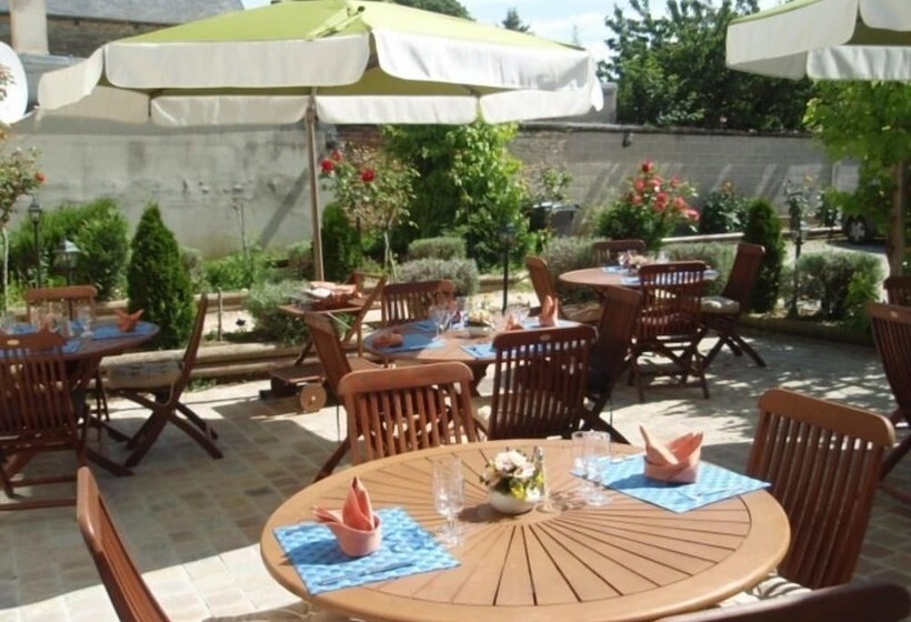 ホテル Hôtel Restaurant Les Agriculteurs