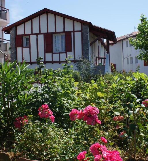 فندق Hôtel Résidence Bergara