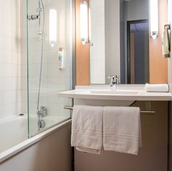 فندق Ibis Quimperlé