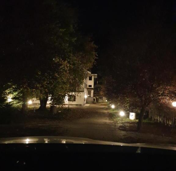 בית מלון כפרי Isolabella