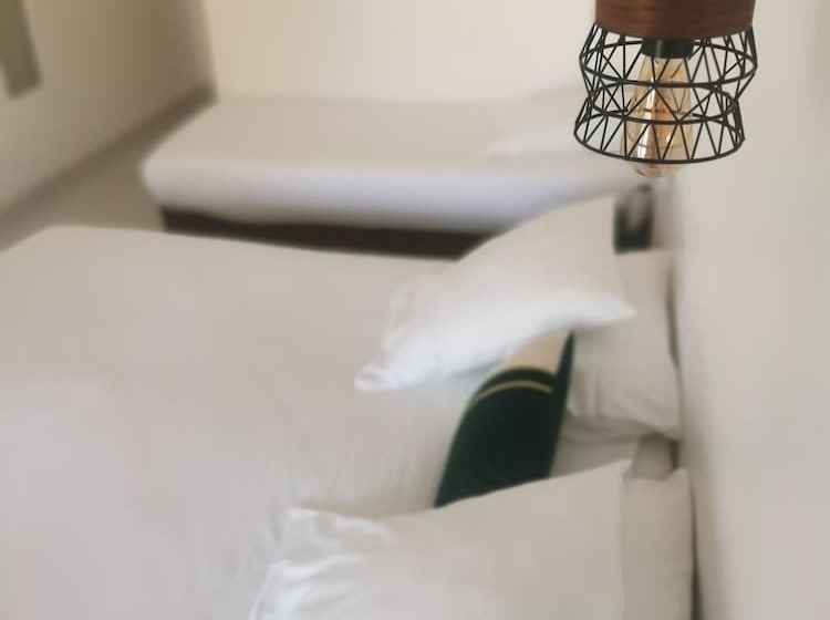 ホテル L Auberge Camarguaise