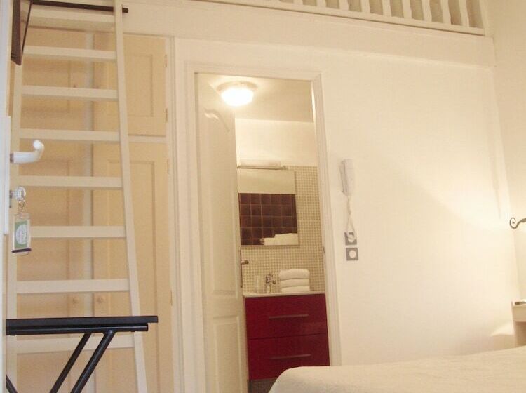 ホテル L Auberge Camarguaise