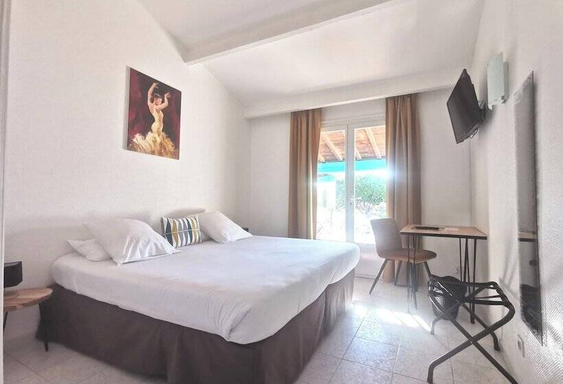 ホテル L Auberge Camarguaise