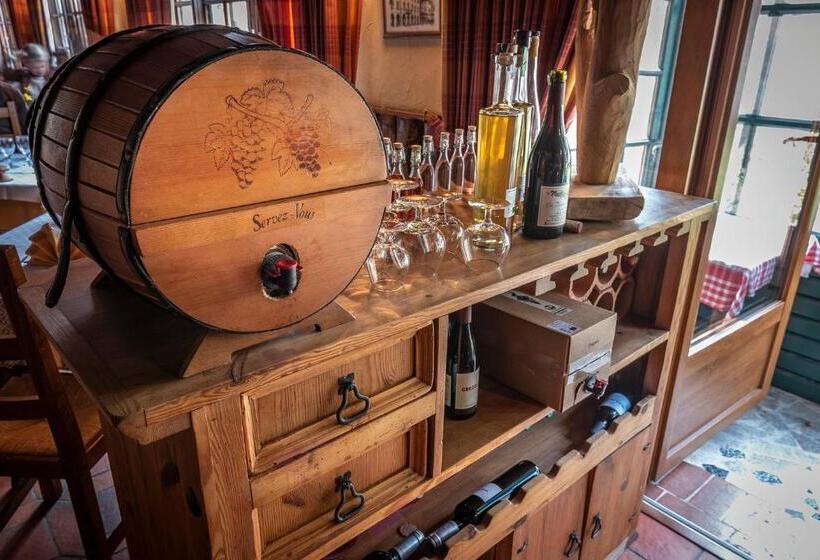 בית מלון כפרי La Bonne Auberge