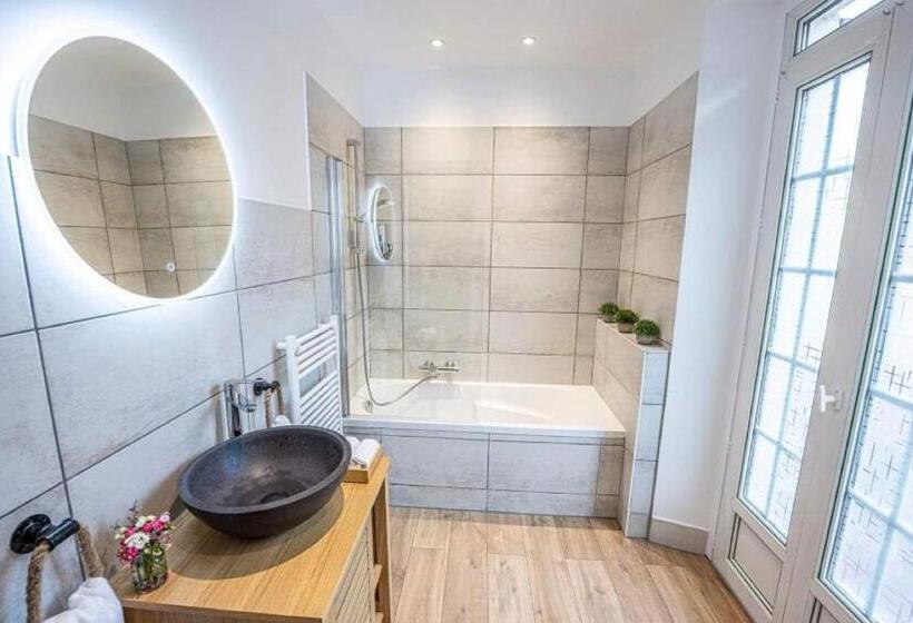 בית מלון כפרי La Bonne Auberge