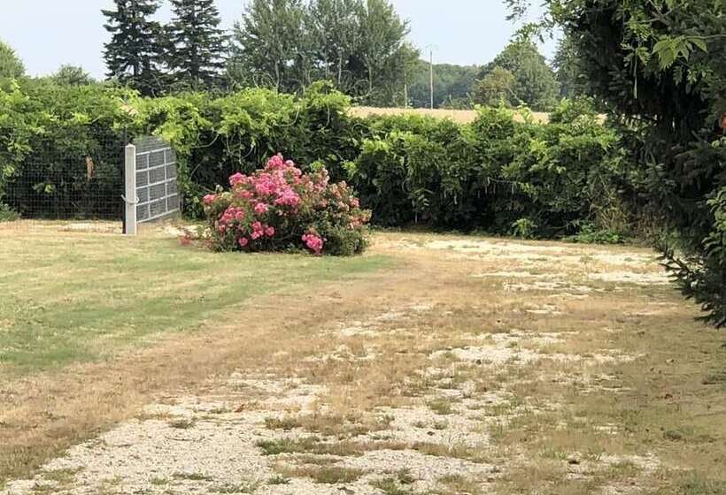 فندق La Clé Des Champs