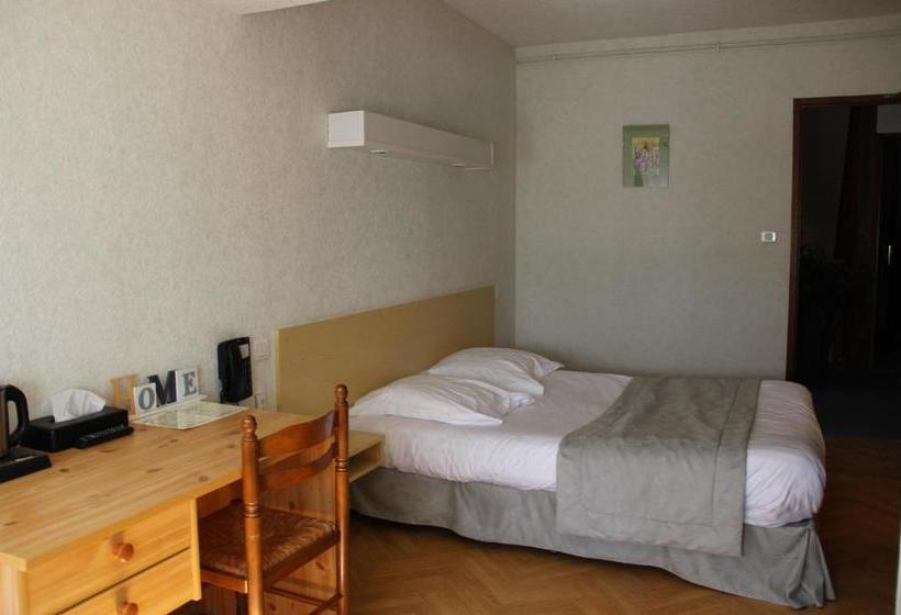 בית מלון כפרי Hôtel Restaurant Logis La Méridienne