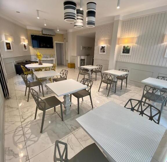 בית מלון כפרי La Pace