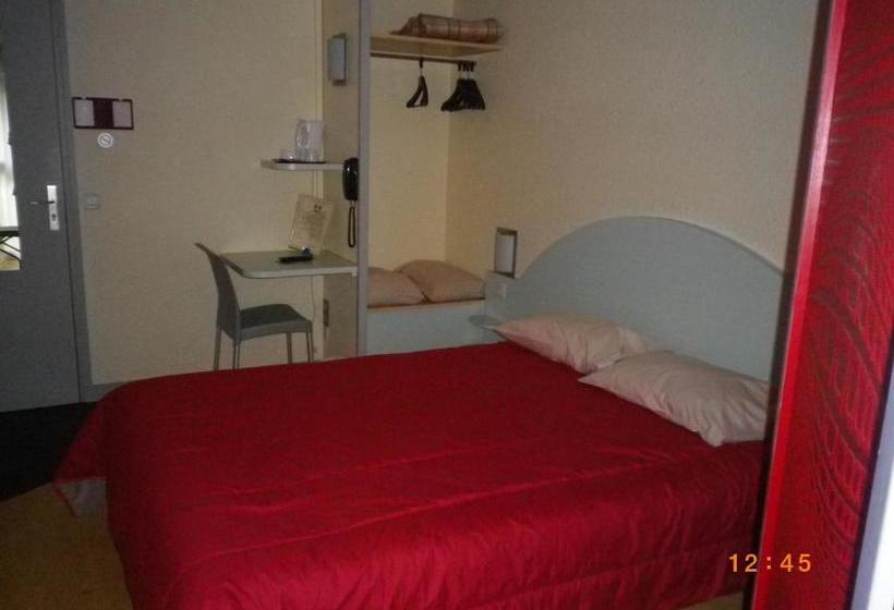 ホテル La Porte Angevine