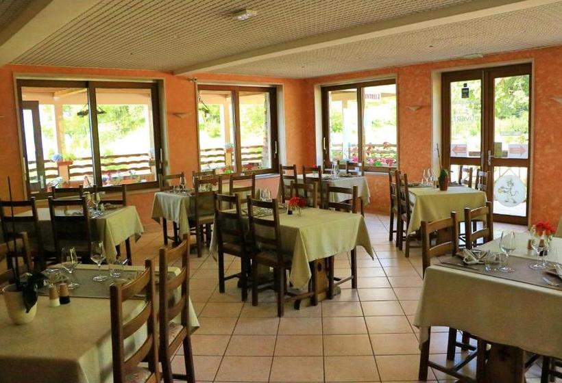 فندق La Source Jacquet Depuis 1954 Hôtel Et Studio