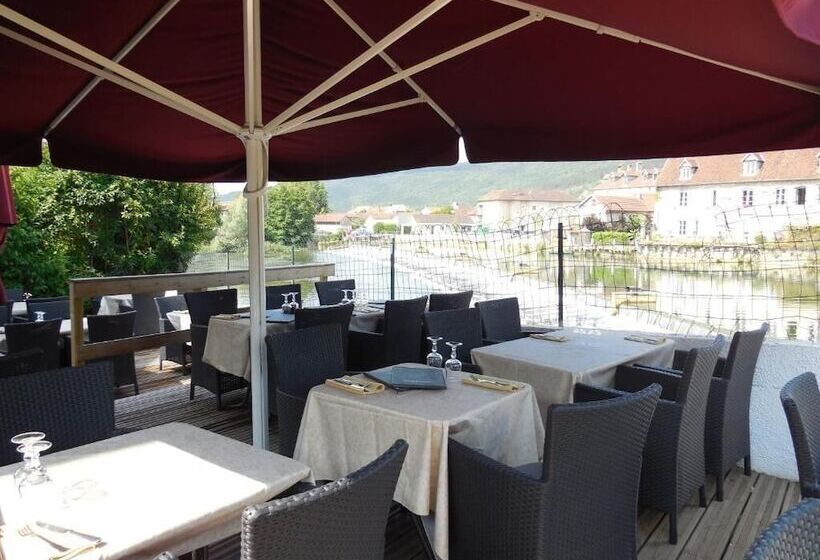 Отель La Truite De La Loue