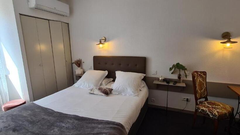 Отель La Truite De La Loue