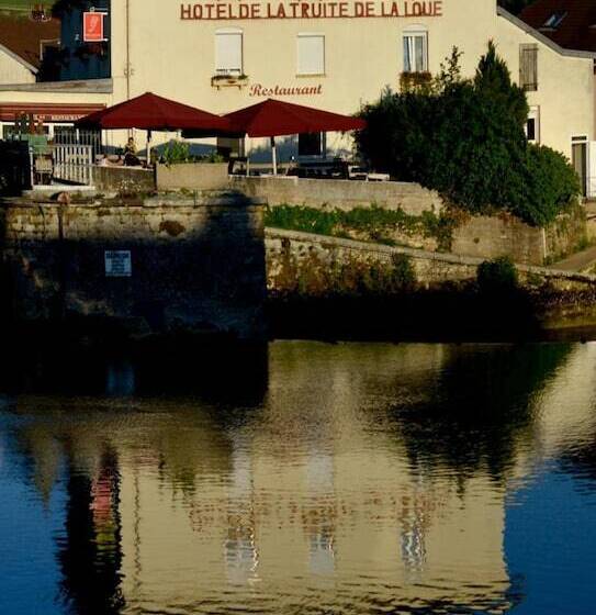 Отель La Truite De La Loue