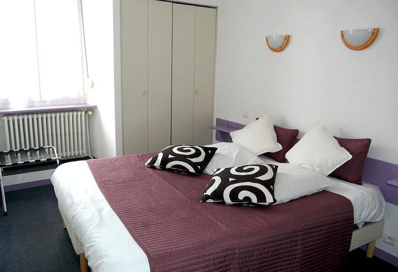 Отель La Truite De La Loue