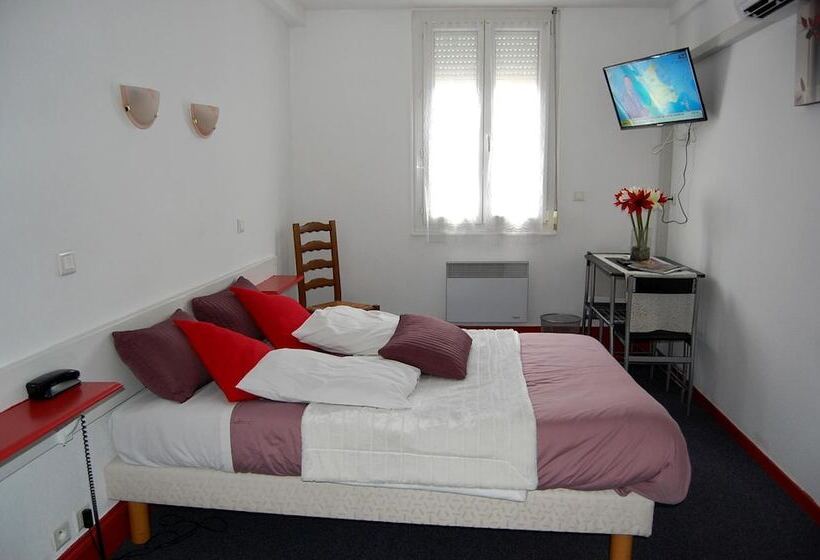 Отель La Truite De La Loue