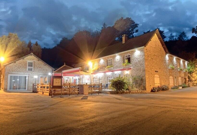 ホテル La Vieille Auberge Du Lac