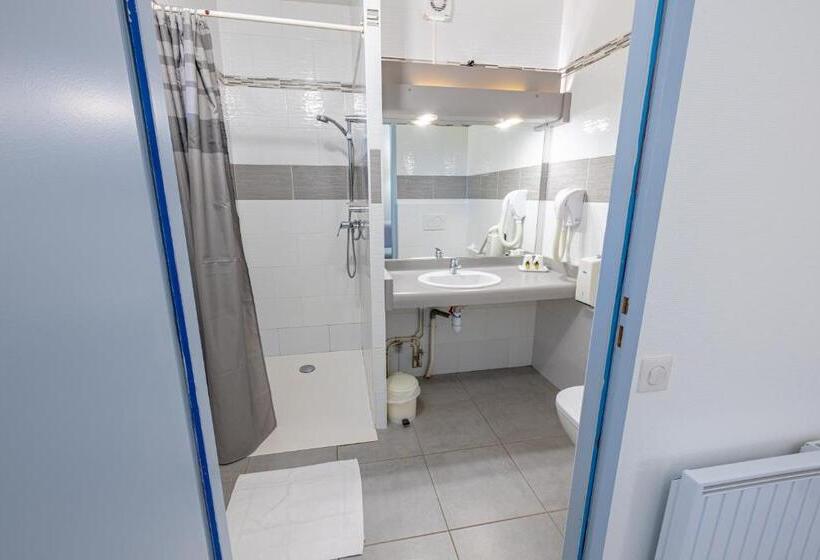 Отель Le Clos Grand