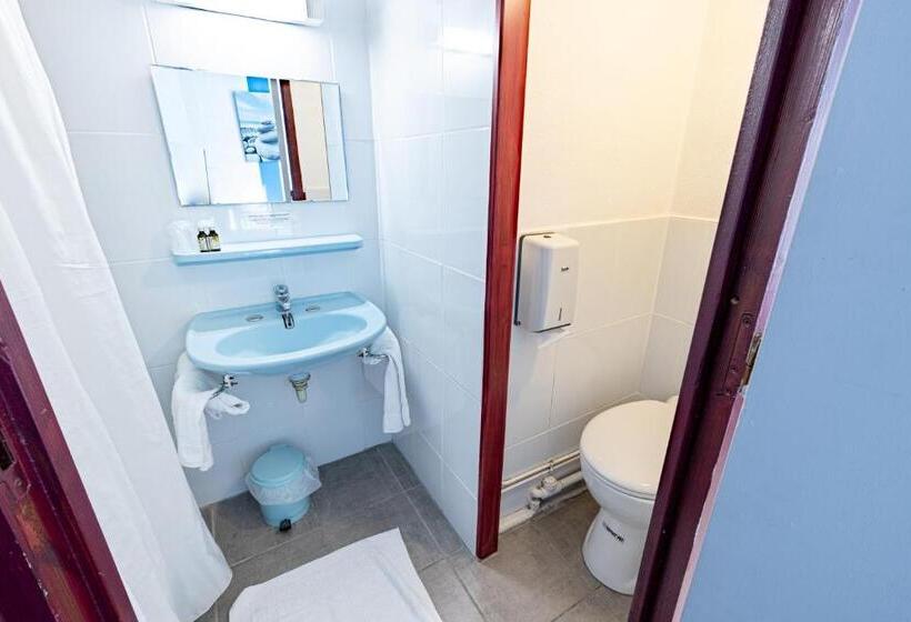 Отель Le Clos Grand