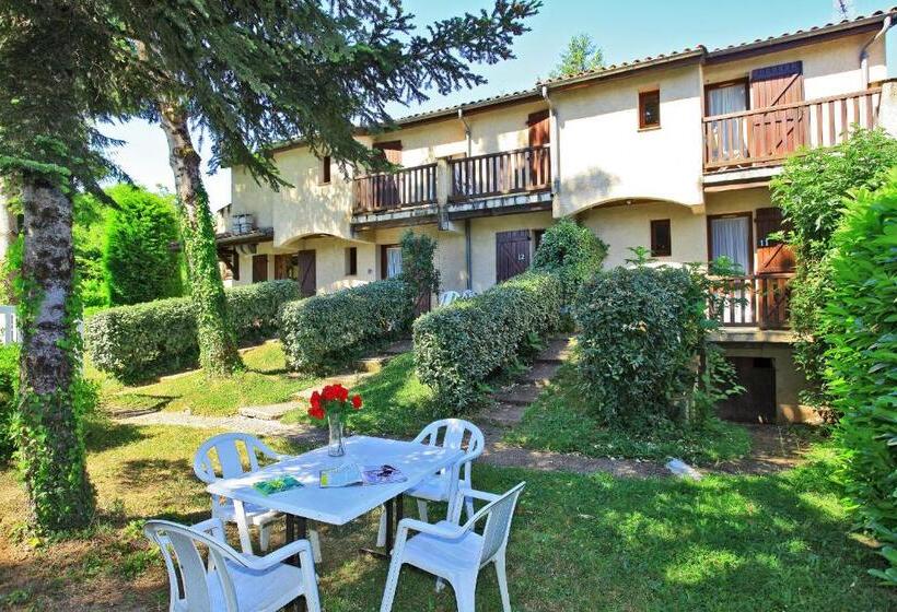 Отель Le Clos Grand