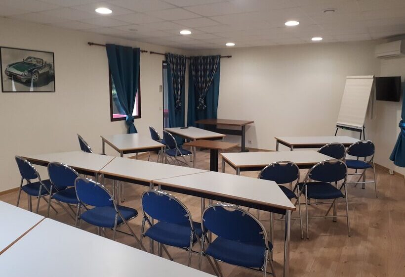 בית מלון כפרי Le Mont Brouilly