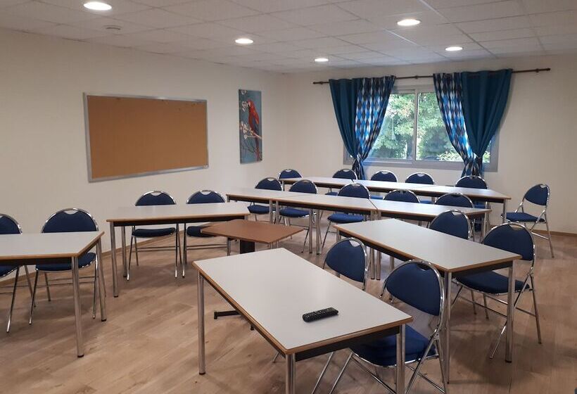 בית מלון כפרי Le Mont Brouilly