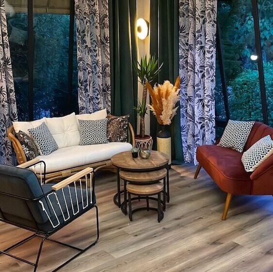 בית מלון כפרי Le Mont Brouilly