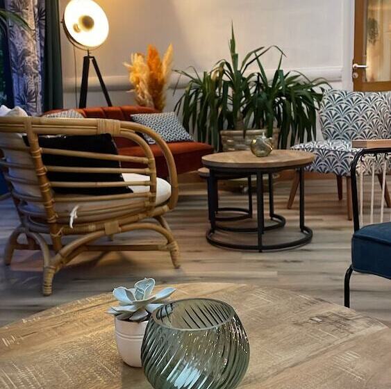 בית מלון כפרי Le Mont Brouilly