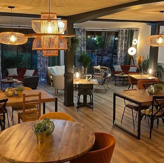 בית מלון כפרי Le Mont Brouilly